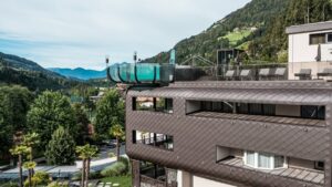 Fasádna šablóna 29x29 orieškovohnedá