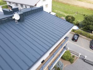 Plechová krytina T-panel s nanovlnou